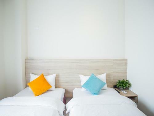 Rainbow Hotel
