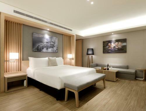 Cuncyue Hot Spring Resort