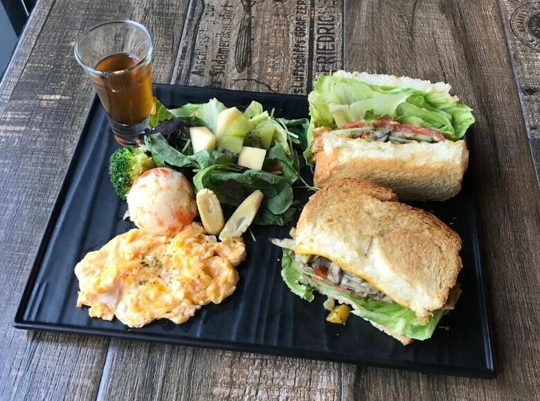 Huwei Hotel