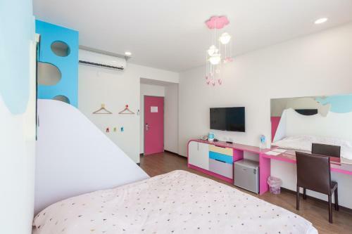 Love Peachy House