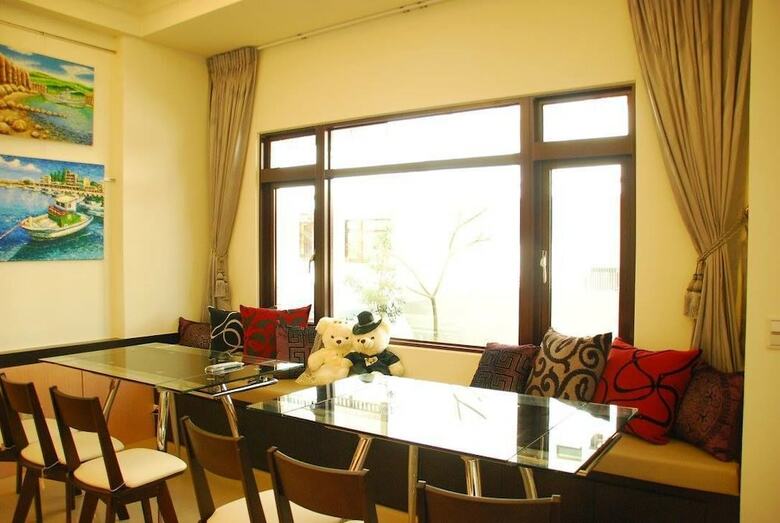 Hostal Lucky Bear Guesthouse