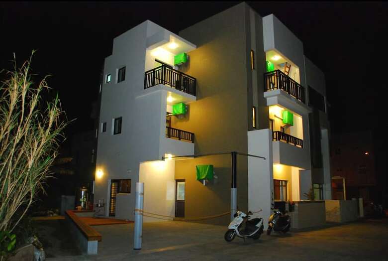 Hostal Lucky Bear Guesthouse