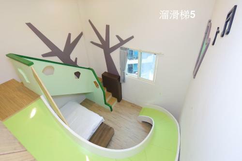 Happiness Yes Hostel