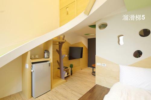 Happiness Yes Hostel
