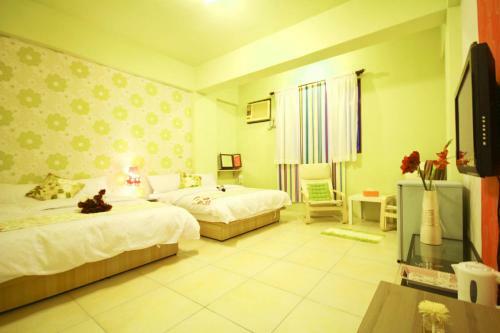 Luodong Market Happiness Homestay