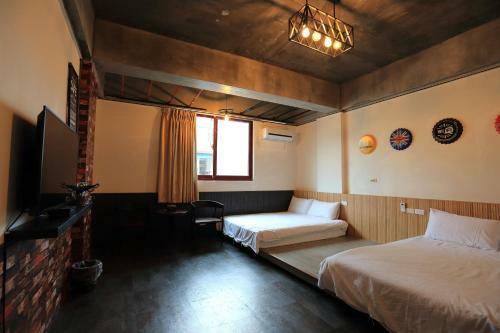 Luodong Loft House