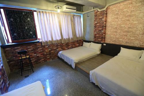 Luodong Loft House