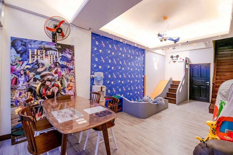 Hotel Treasure House
