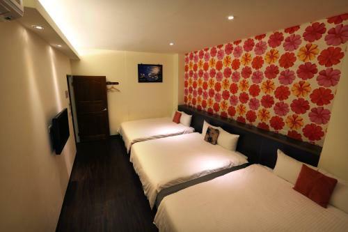Go Go B&B