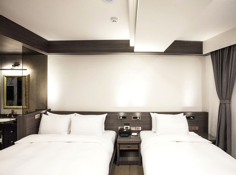 Dream Mansion Hotel