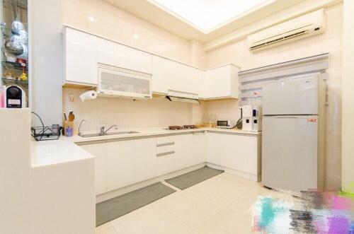 Anping Qinghai House