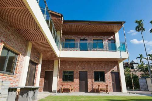 Red Brick 642 B&B