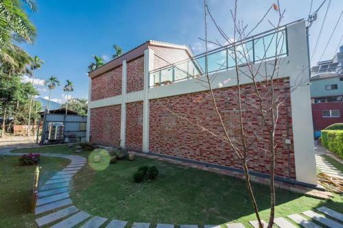 Red Brick 642 B&B