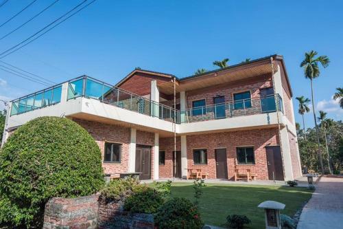 Red Brick 642 B&B
