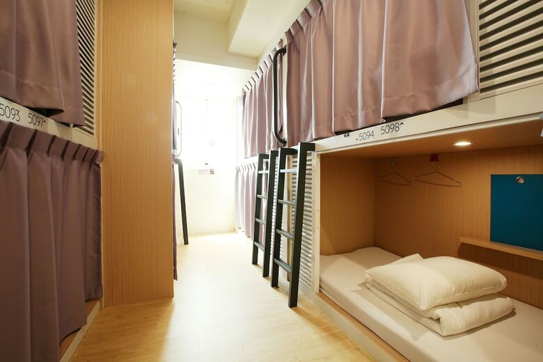 Loosha Hostel
