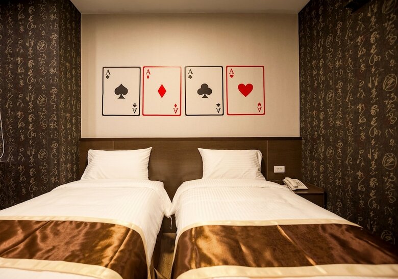 A Ace Hotel