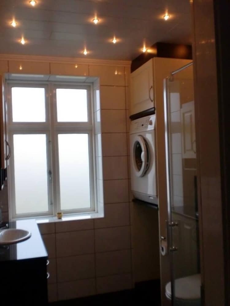 Hostal Guesthouse Tilraun