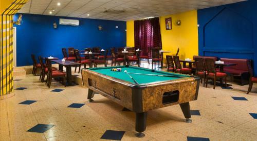 Al Wadi Hotel