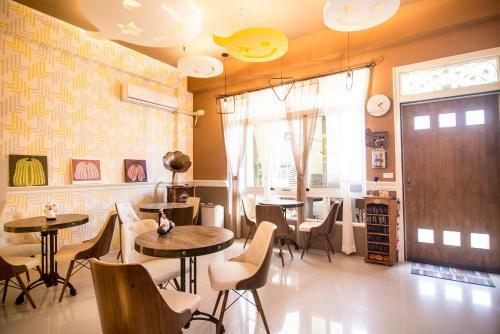 Smile Raffia B&B