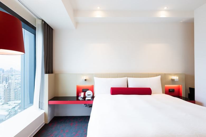 Hotel Caesar Metro Taipei