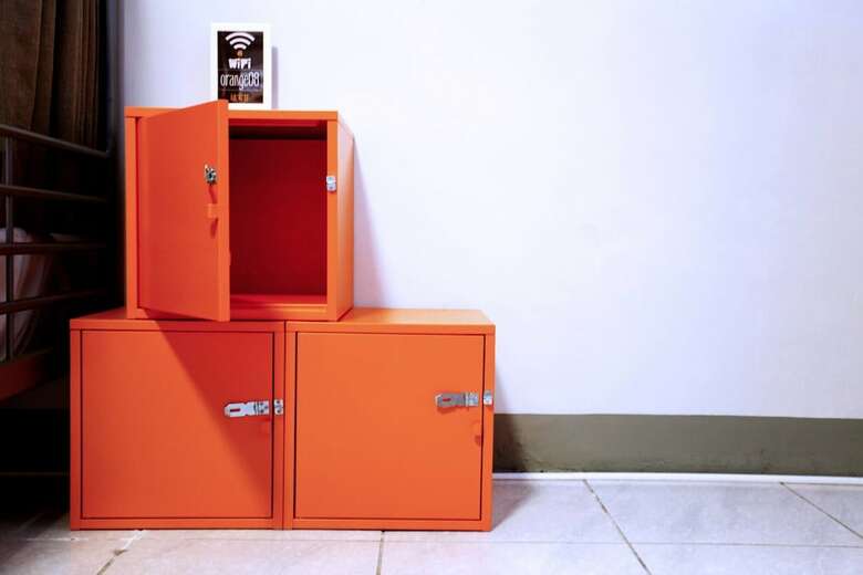 Navel Orange Hostel