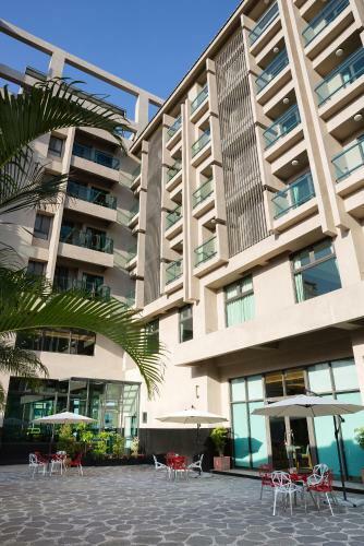 V-hotel