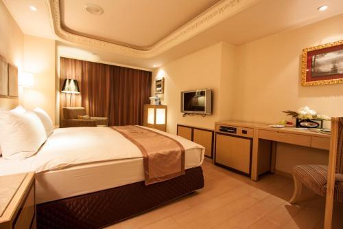 Taipei Charming City Hotel