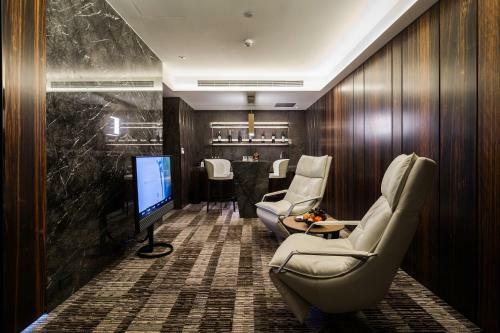 Suz Hotel