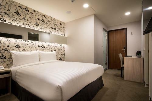 Urhome Hotel