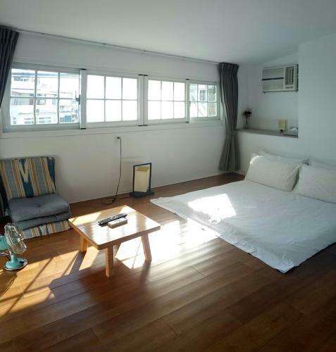 Little Time Guesthouse