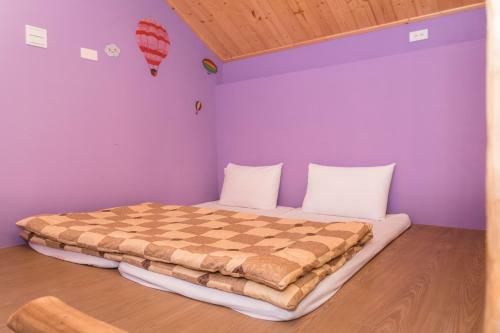 Hostal Clover B&B
