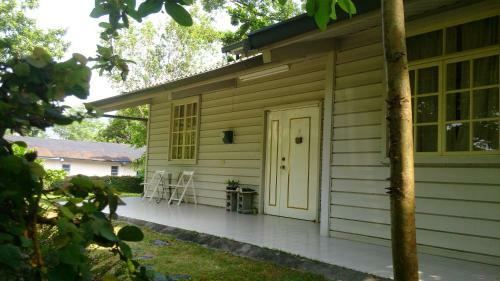 Lishe House