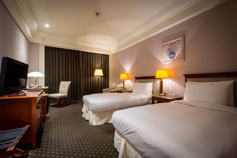 Grand View Hotel