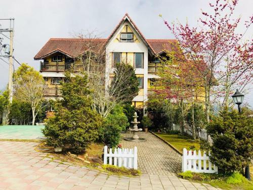 Ching Jing Egmont Resort
