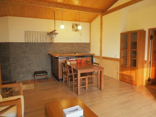 5 Km Villa