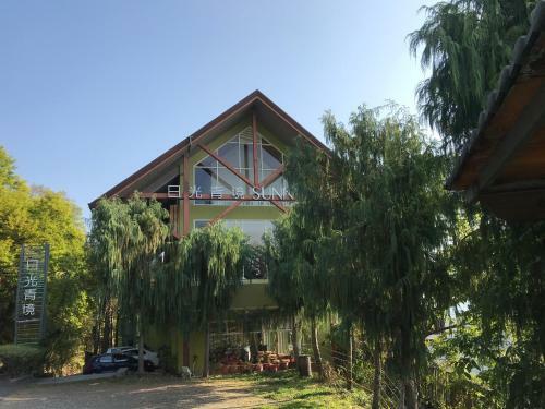 Sunnydale B&B