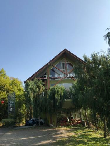 Sunnydale B&B