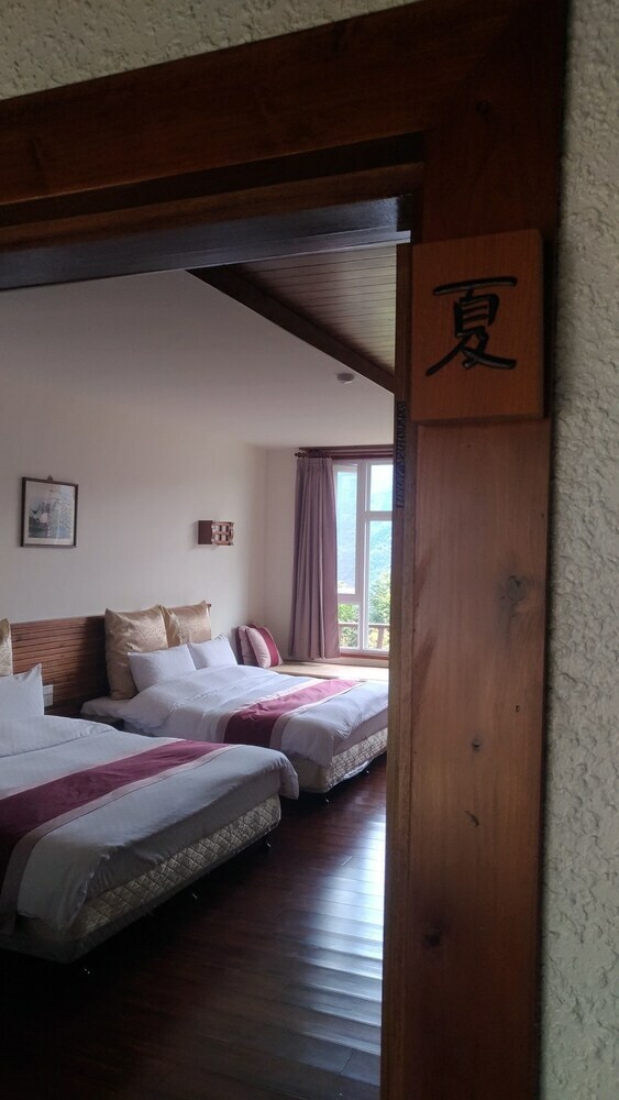 Bed & Breakfast I-think Resort