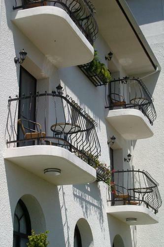 Europe Villa