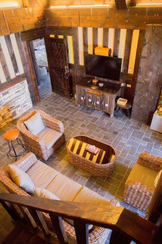 Black Forest Manor