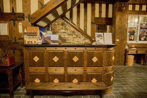 Black Forest Manor