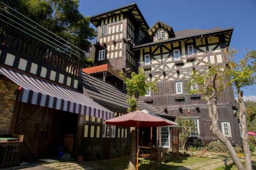 Black Forest Manor