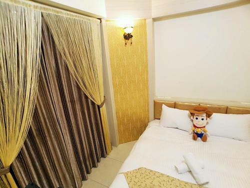 Fengjia Wonderland B&B