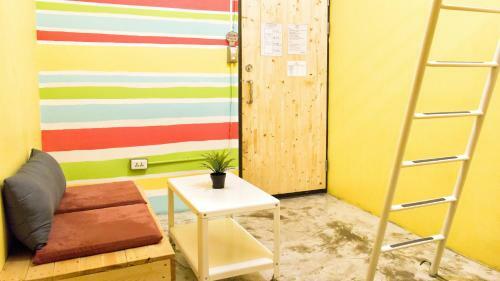 Lane62 Hostel