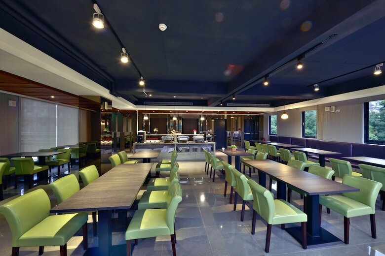 Ihotel