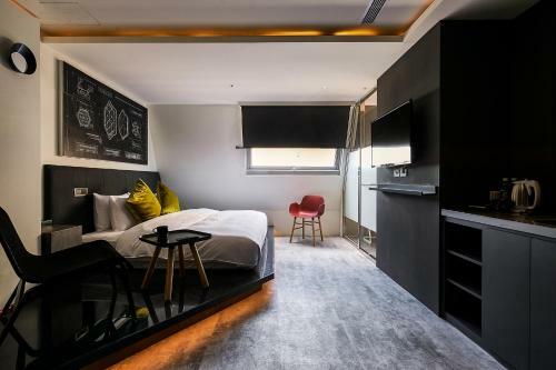 Lumi Design Hotel