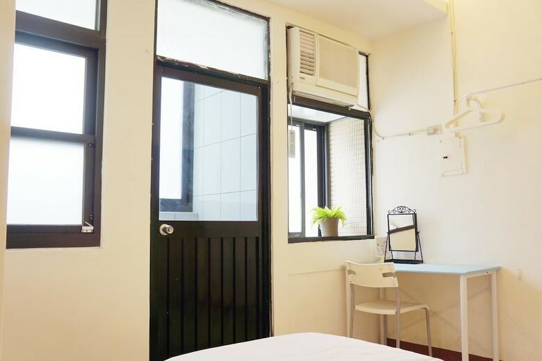 Hotel Fenjia Home