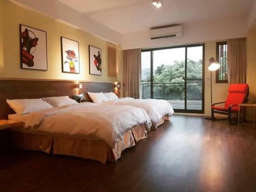 Yujing Warm Breezewarm X Sunny Sky Homestay