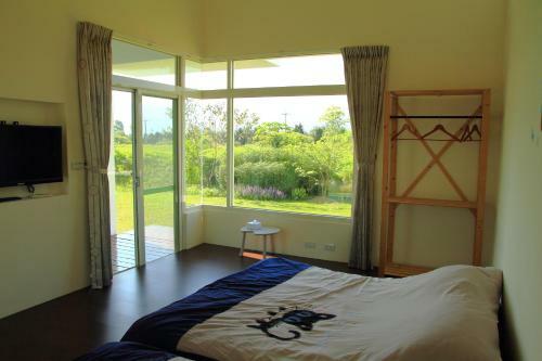 Bed & Breakfast Meet Canaan