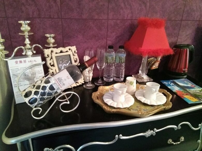 Bed & Breakfast Dancedoll-house